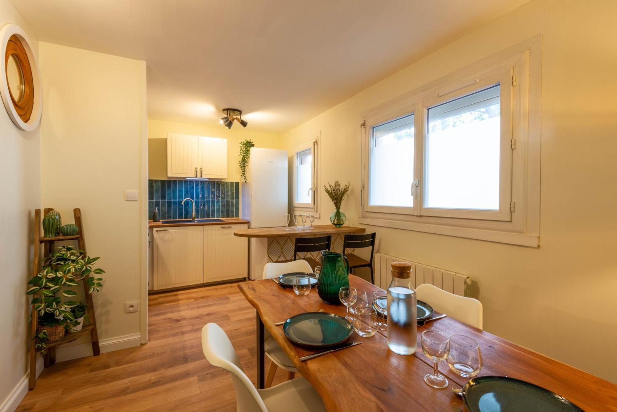 Balneo & Sauna, Sejour Detente Aux Teinturiers - Metro Charpennes - Garage Βιλερμπάν Εξωτερικό φωτογραφία